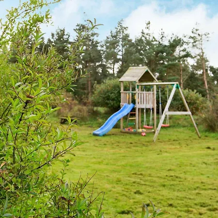 Three-bedroom Holiday In 30 Vakantiehuis *